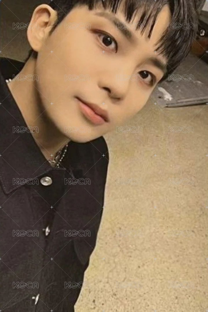 MOVEMENT 專輯卡 A ver. 正面