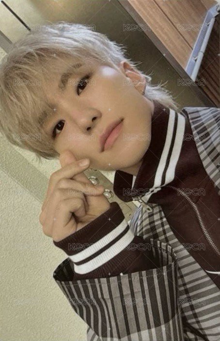 24’克拉島 隨機卡  正面