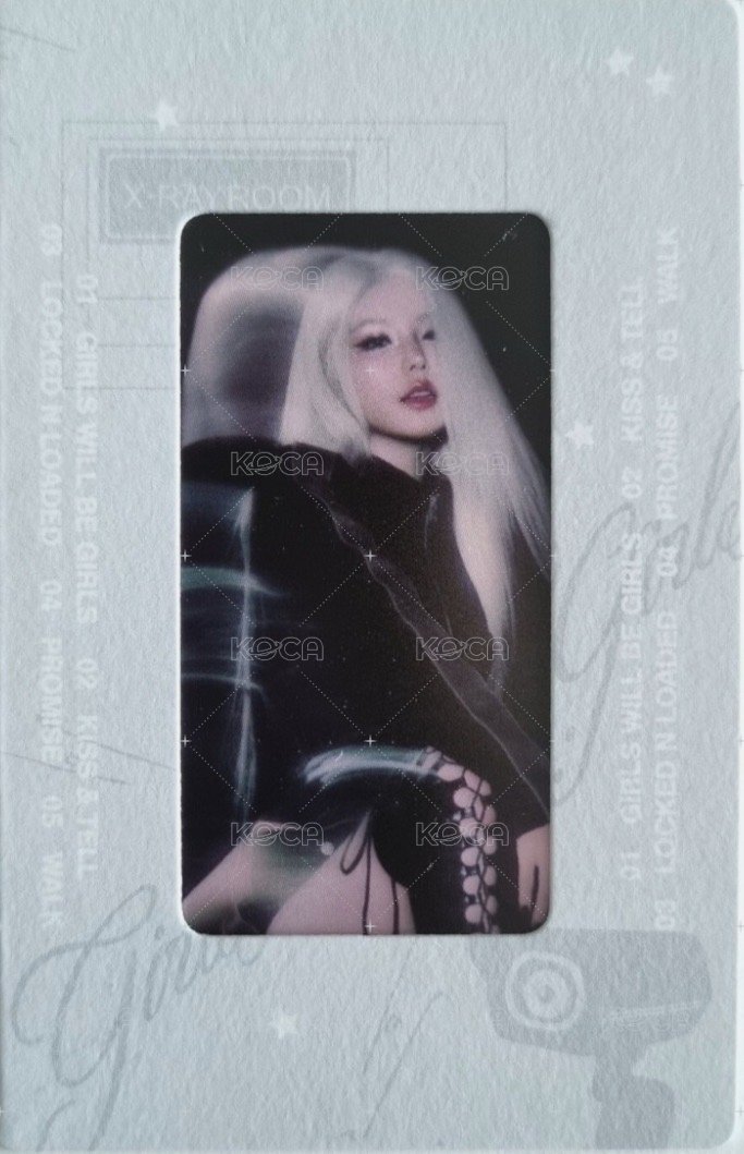 GWBG 專輯卡 卡帶版 預購禮 膠片 背面