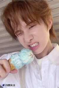 Sparkling Blue 環球 特典卡 