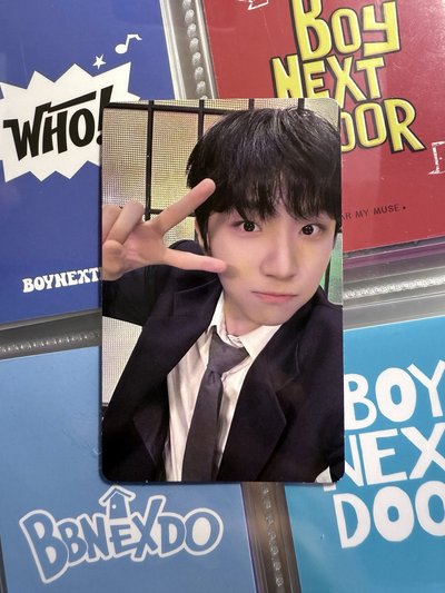 ✴️ 19.99 wvs 預售特典卡 西裝 金雲鶴