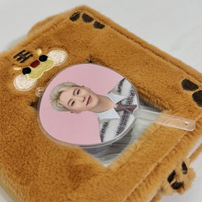 🍀25‘Holiday｜Hoshi 飯咪 小扇