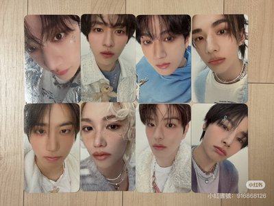 Stray Kids 5'CLOCK 潦草娃 膠帶 娃衣