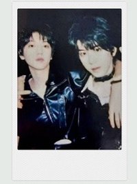 野蠻生長 周邊卡 桂浩黑衣拍