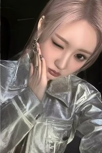 一週年 yg 春日特典 特典卡 b ver