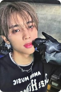 TRIGGER (導火線) 專輯卡 