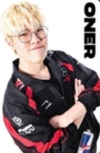 紅牛 B 代言卡 