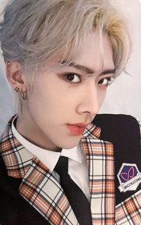 SKOOLOOKS 代言卡 