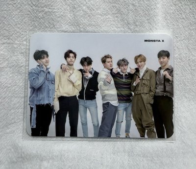 Monsta x 團卡