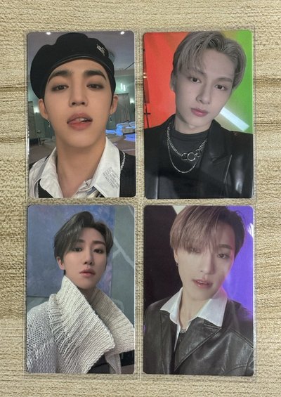 SEVENTEEN 迷9 克拉盤 隨機卡