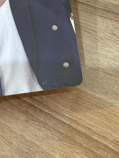 滿額卡星｜這張顯他手指很長👀