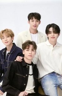 21‘克拉島 隨機卡 074