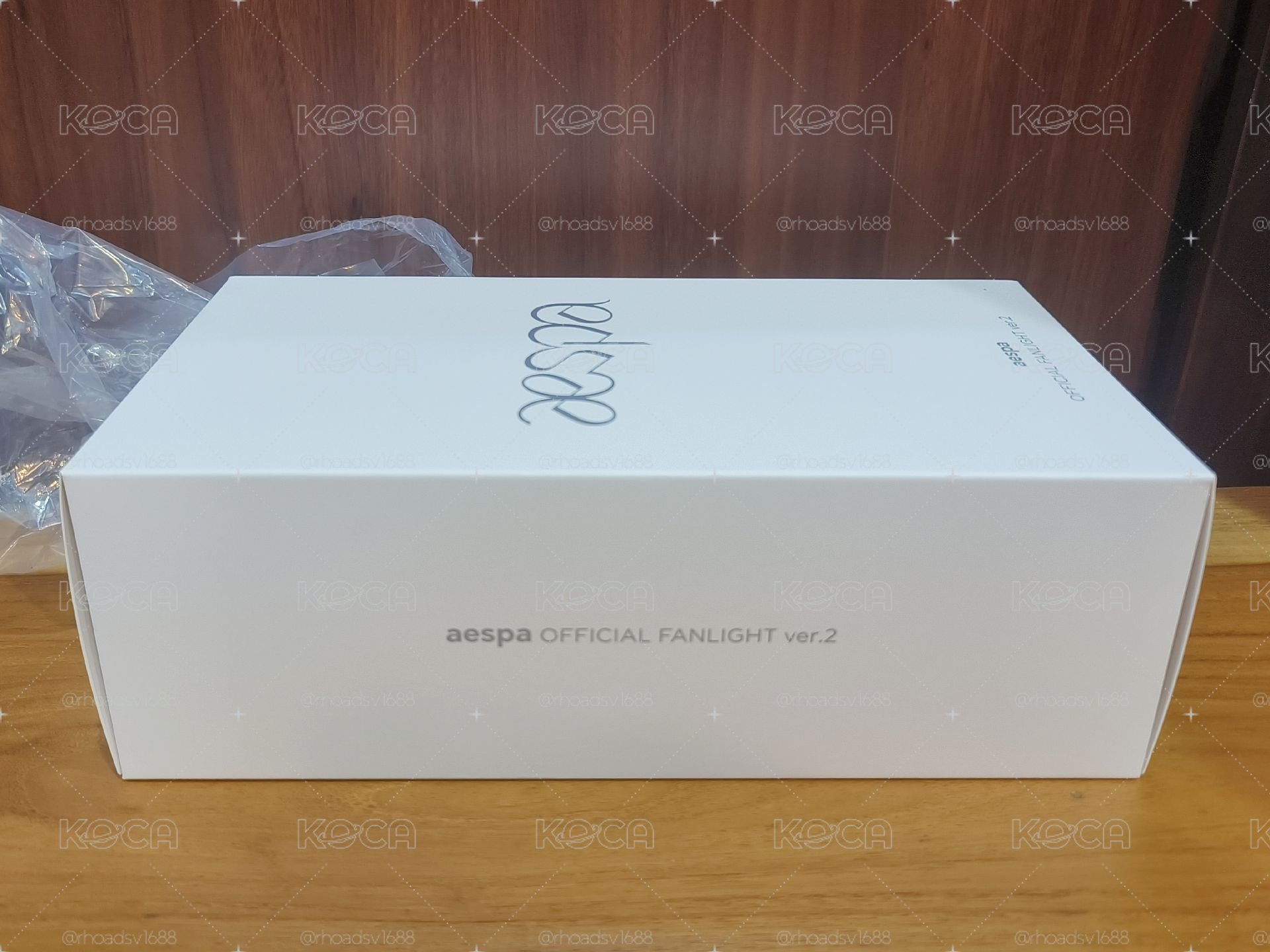 現貨 aespa 二代手燈 含一套小卡四張 全新品