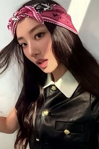 MEOVV 出道 4.0 打歌卡 