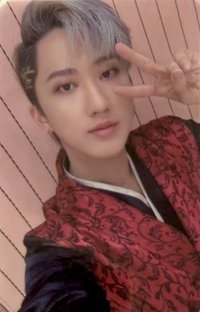 IN生 yzy 1.0&2.0 簽售卡 