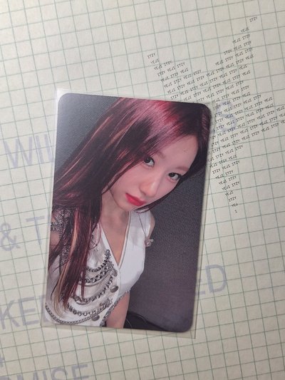 紅髮領中背含綁