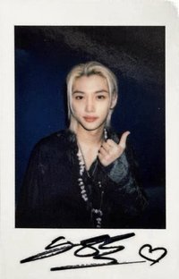 樂-STAR yzy 末場 簽售卡 復刻拍立得