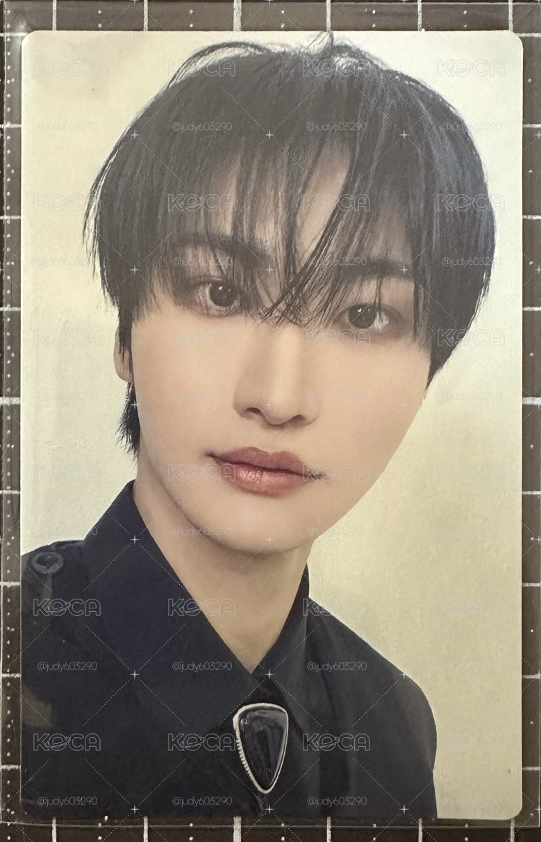 ATEEZ 星化 Ashes to Light 專輯卡 Flash Price