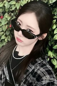 WE GO UP oy 線下 特典卡 