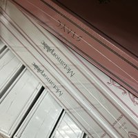 一套（兩版各一）