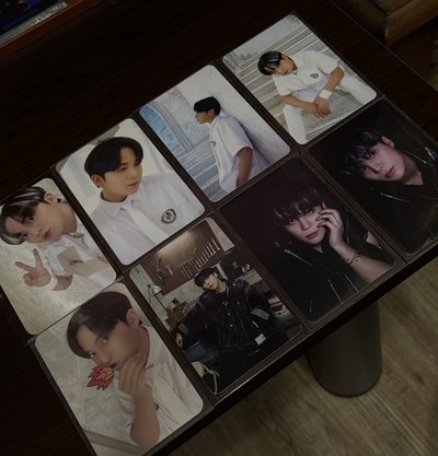 OUTLAW platform 鍾set 8張不拆