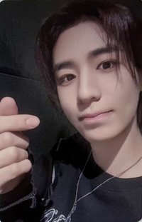 The Action yzy 預售 2.0 特典卡 