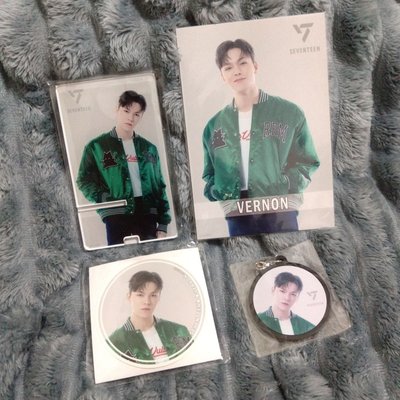 SVT | 博物館 一番賞 立牌 徽章 吊飾 寛率 圖出