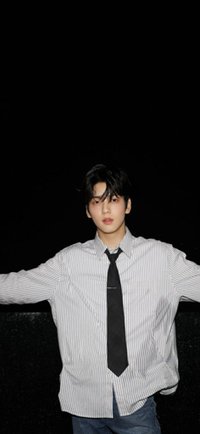 cazzy （小比全全全肯定）