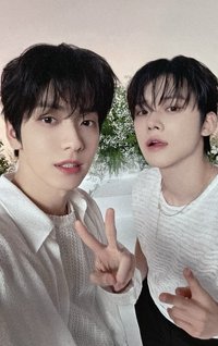 25’巡迴 日巡 周邊卡 Hoodie