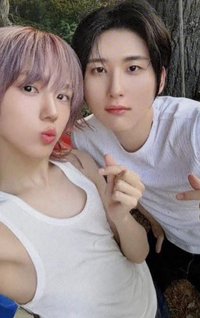 DtC : E 專輯卡 徐安雙人