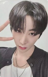 The Action yzy 預售 2.0 特典卡 