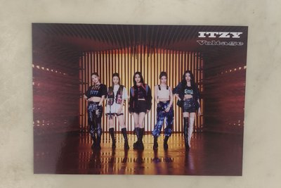 ITZY Voltage 日專 團體生寫