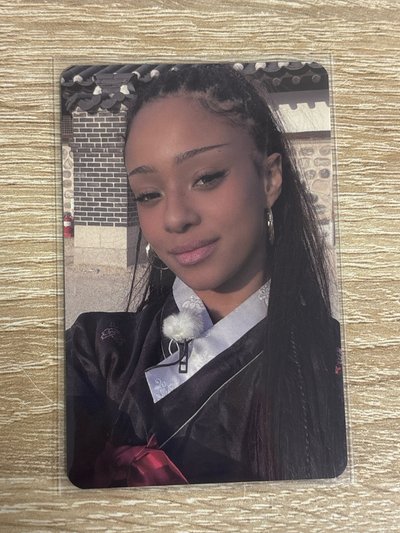 Manon首爾寫真卡