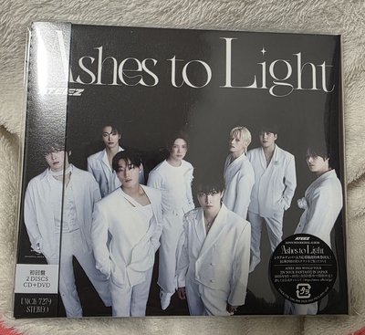 ATEEZ Ashes to Light 專輯 初回盤