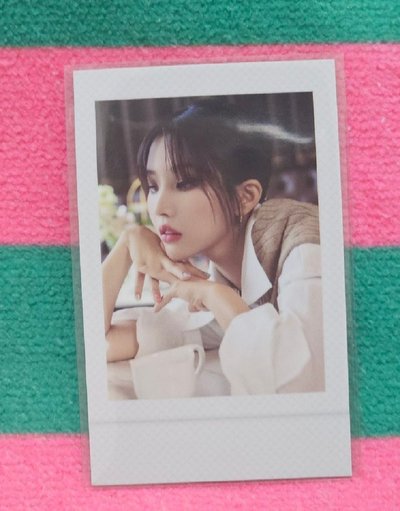 小娟／小卡+拍立得+2張明信片／會員禮