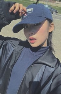 F Girl 專輯卡 ver.C Beni 