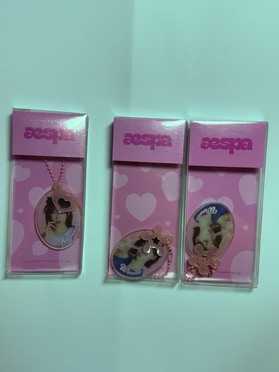 aespa 壓克力吊飾小卡組 全新未拆
