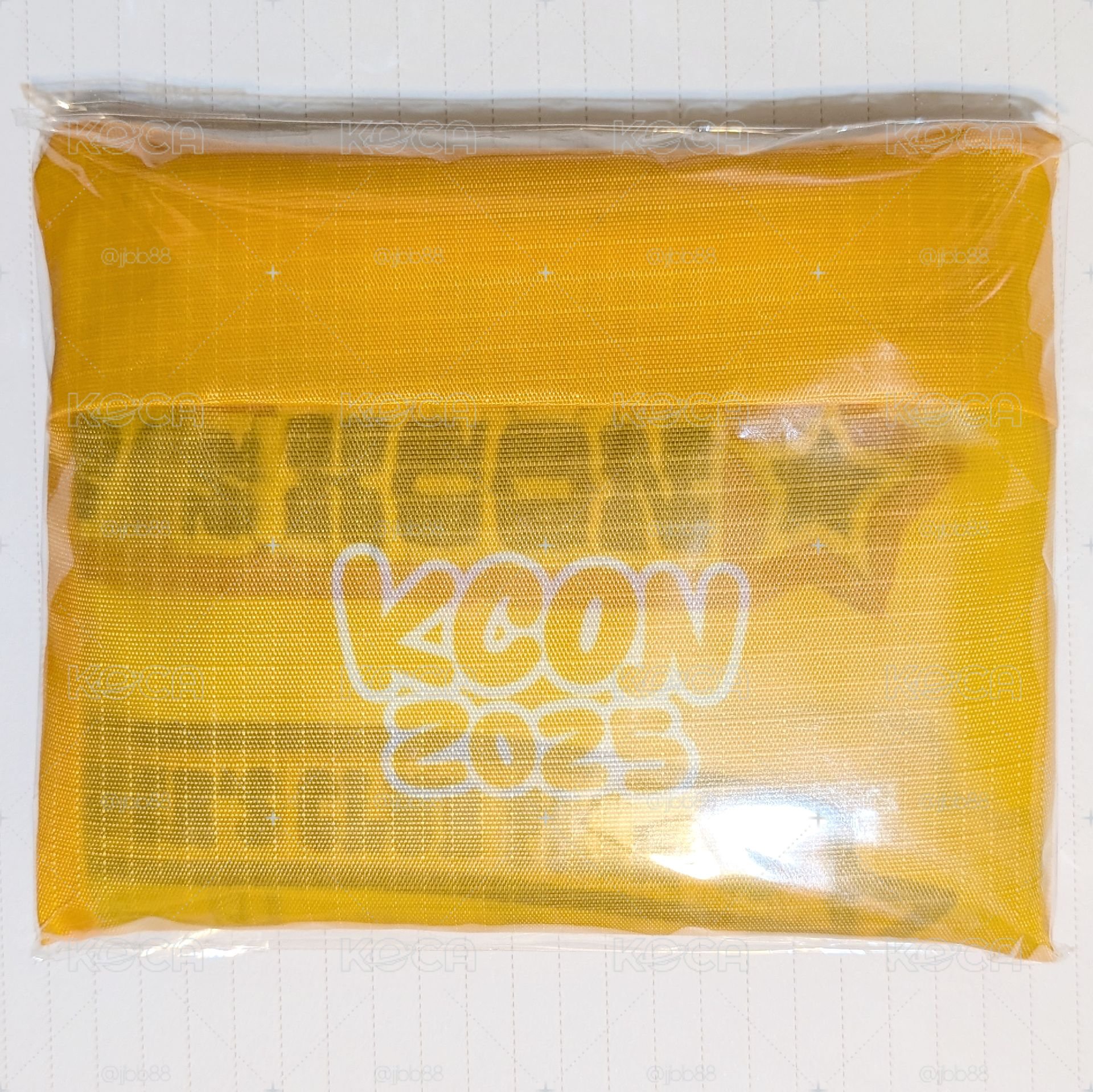 KCON 薇娟一套：相框寫真/小卡組+隨機卡×2+滿額卡（含摺疊購物袋）