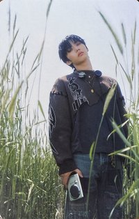 WHY.. QQ音樂 新專造型卡 星光卡 B