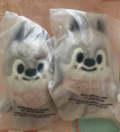 五期飯咪口水巾娃 Wolfchan