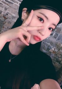 23‘年曆 jyp 特典卡 