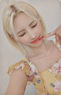 23‘年曆 cube 特典卡 