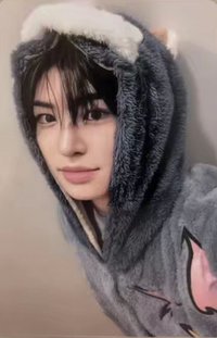 迷一 kms 2.0 簽售卡 睡衣