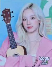 2025 Kcon La cube 周邊卡 旗幟卡