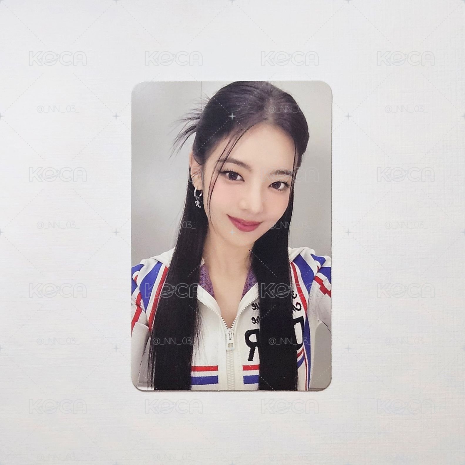 LIA CHESHIRE專卡