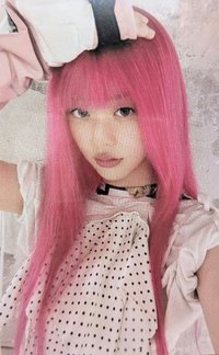 NOT CUTE ANYMORE 專輯卡 NOT MY NAME B ver.