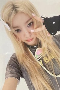 NOT CUTE ANYMORE 日咖 預售 特典卡 