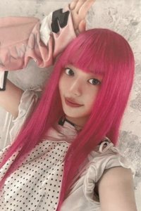 NOT CUTE ANYMORE 日咖 幸運卡 