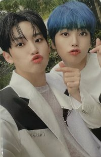 The Awakening: Written In The Stars 專輯卡 