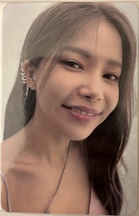 容：FACE 專輯卡 